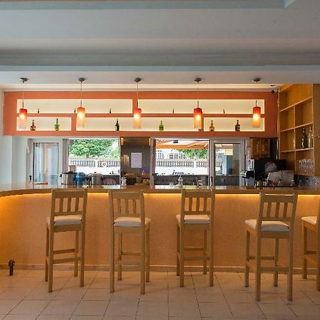 Silver Beach Hotel And Annexe Apartments (Adults Only) Roda  Exterior foto