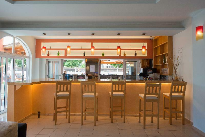 Silver Beach Hotel And Annexe Apartments (Adults Only) Roda  Exterior foto