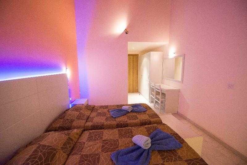 Silver Beach Hotel And Annexe Apartments (Adults Only) Roda  Exterior foto